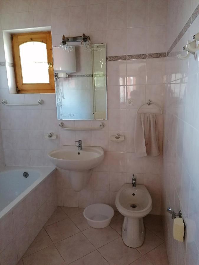 Vica Apartman บาลาทอนเบรีน ภายนอก รูปภาพ