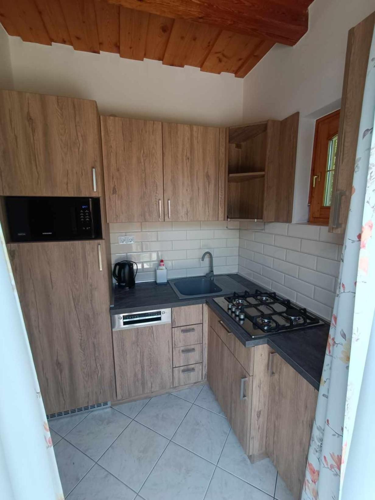 Vica Apartman บาลาทอนเบรีน ภายนอก รูปภาพ